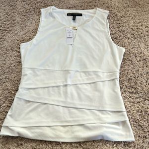 White House Black Market / Women’s Top / Size: M